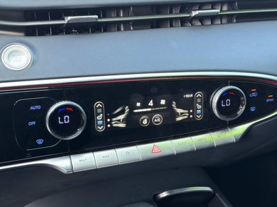 2023 Genesis GV70 2.5T