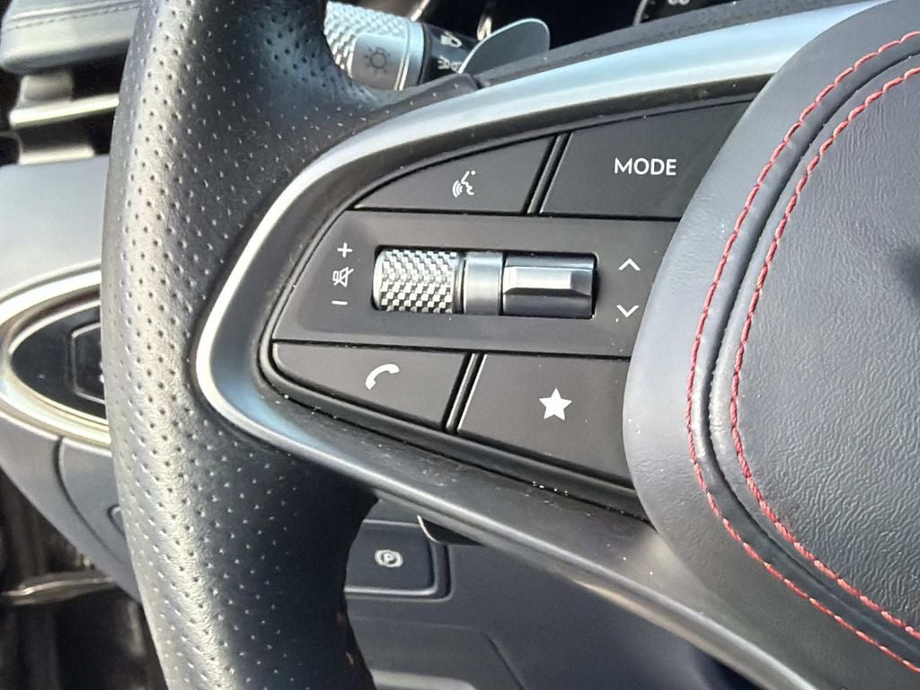 2023 Genesis GV70 2.5T