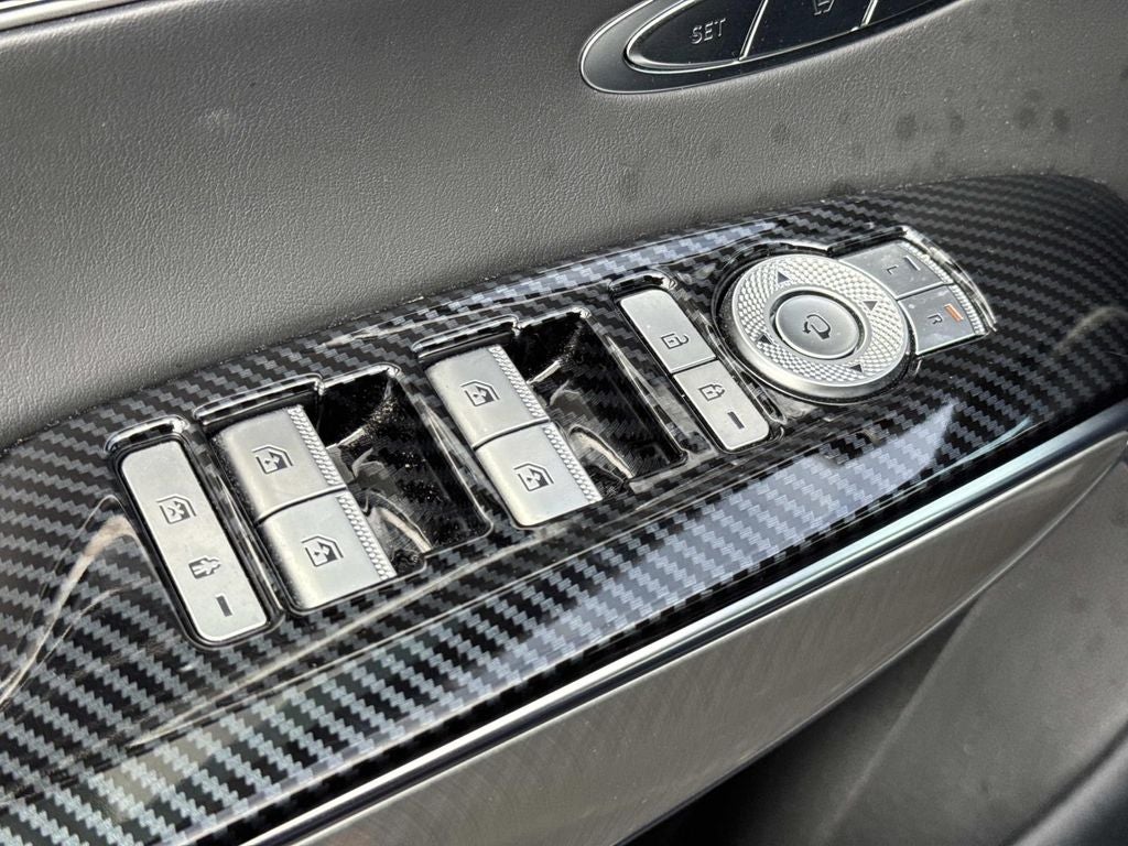 2023 Genesis GV70 2.5T Select