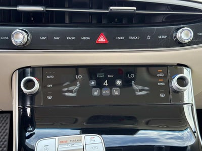 2027 Genesis GV70 2.5T