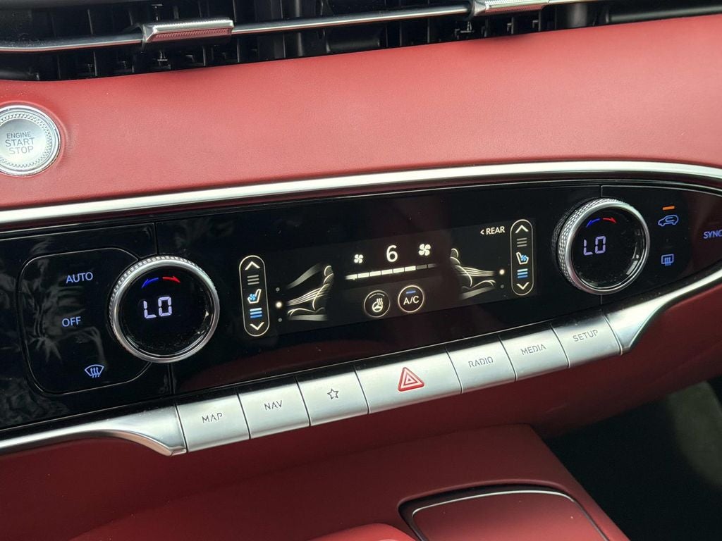 2023 Genesis GV70 2.5T