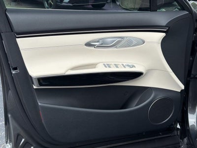 2027 Genesis GV70 2.5T