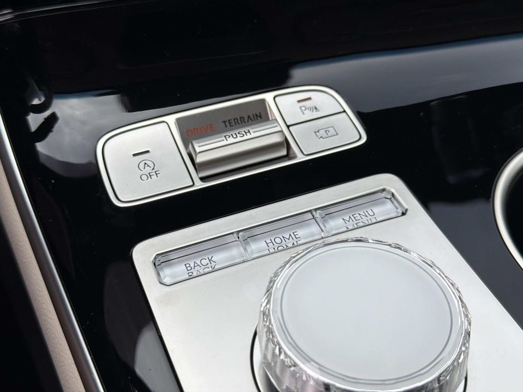 2027 Genesis GV70 2.5T