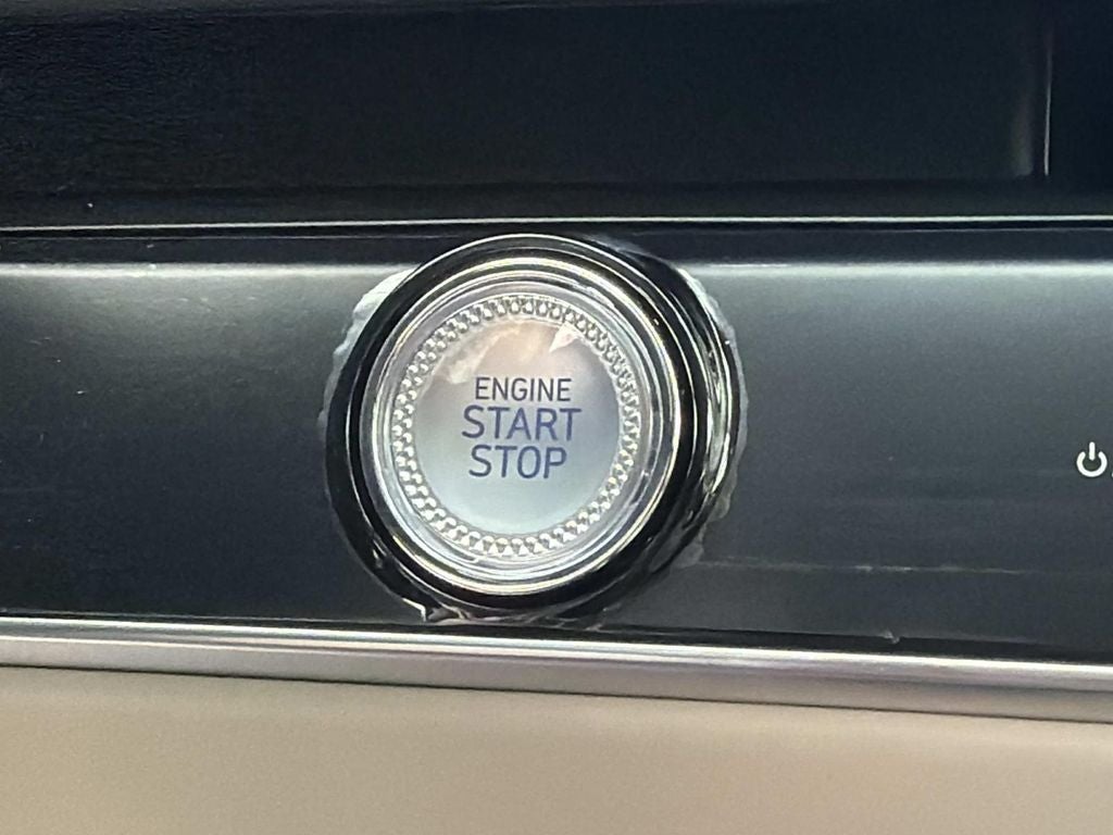 2027 Genesis GV70 2.5T