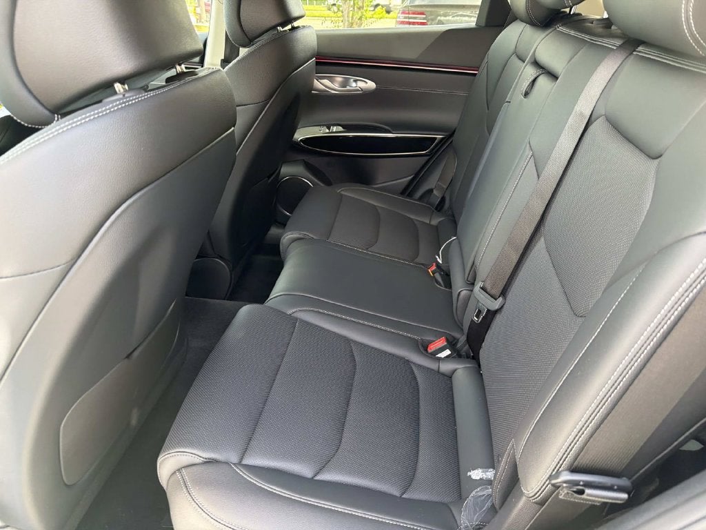 2027 Genesis GV70 2.5T