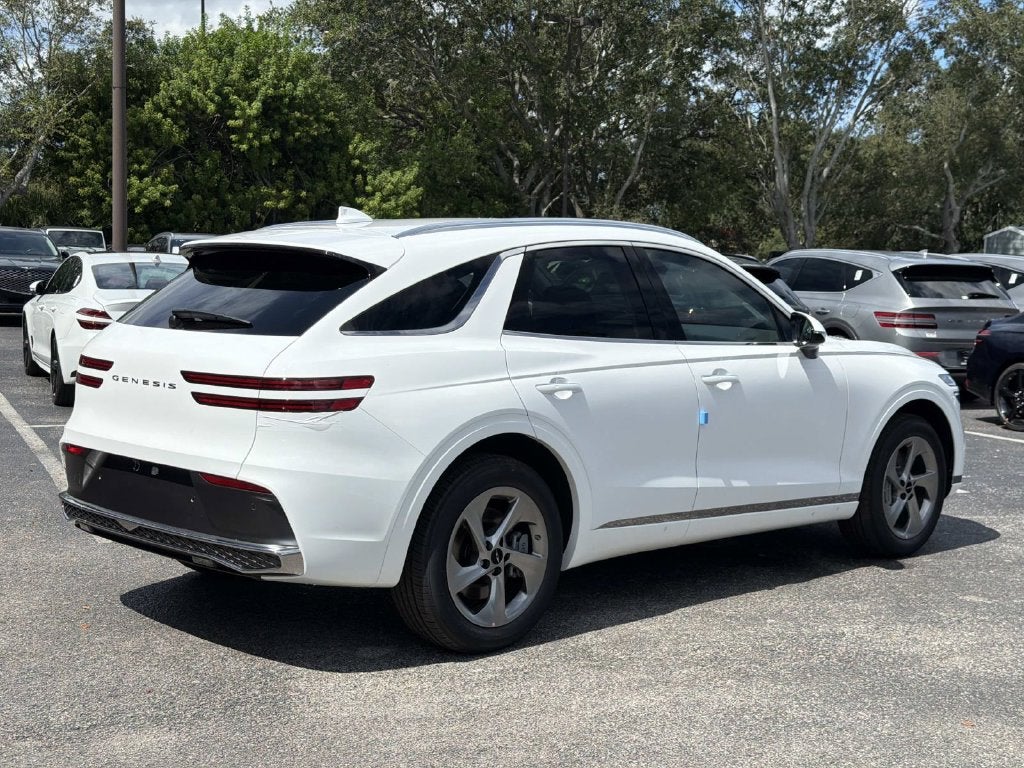 2027 Genesis GV70 2.5T