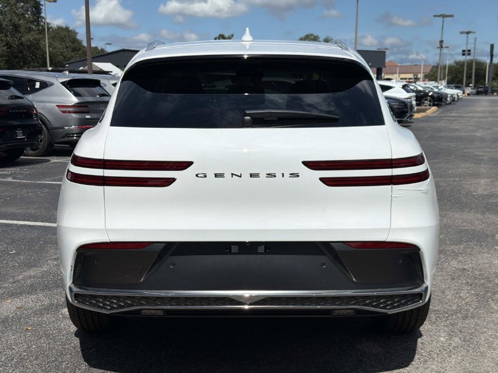 2027 Genesis GV70 2.5T