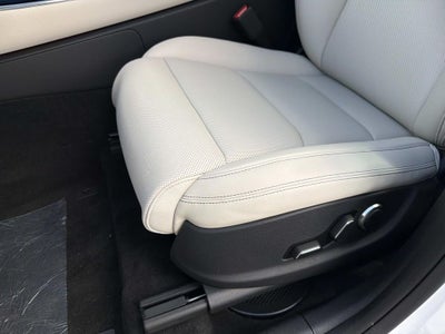2027 Genesis GV70 2.5T