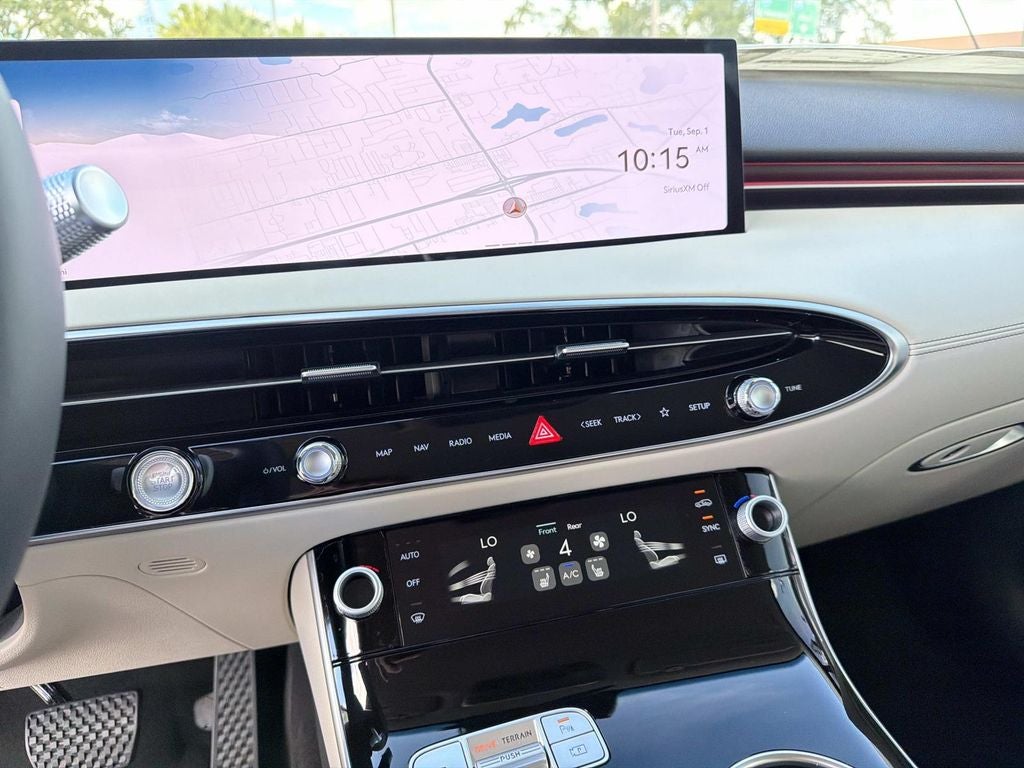 2027 Genesis GV70 2.5T