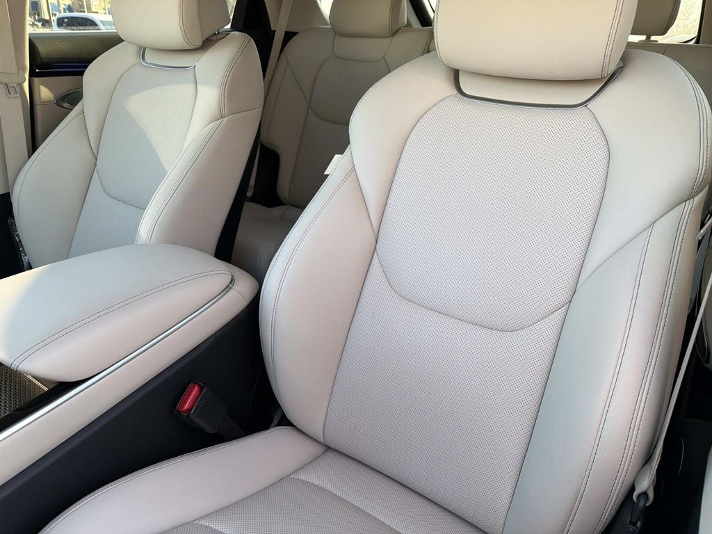 2026 Genesis GV70 2.5T