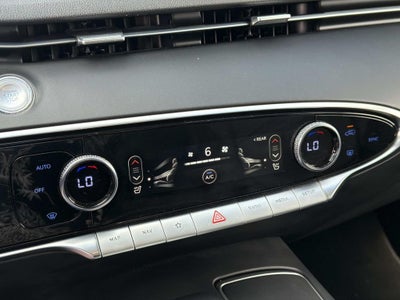 2023 Genesis GV70 2.5T