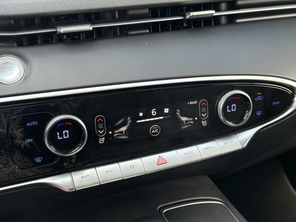 2023 Genesis GV70 2.5T