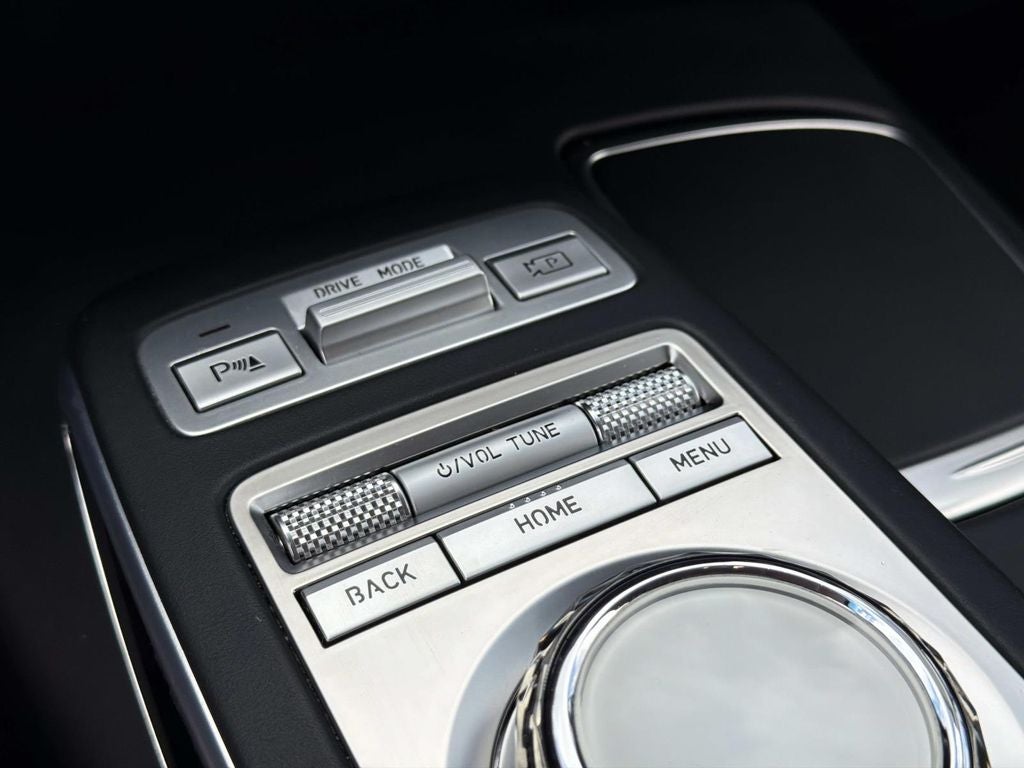 2023 Genesis GV70 2.5T