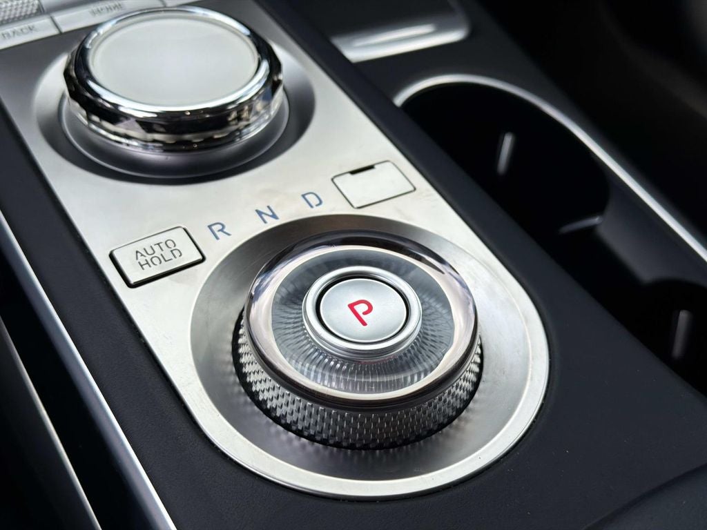 2023 Genesis GV70 2.5T