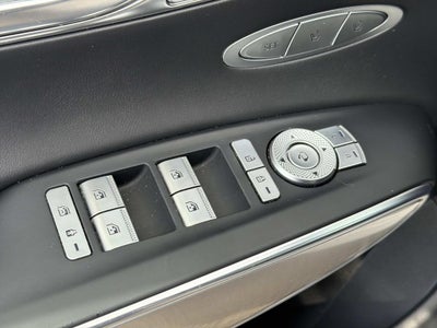 2023 Genesis GV70 2.5T