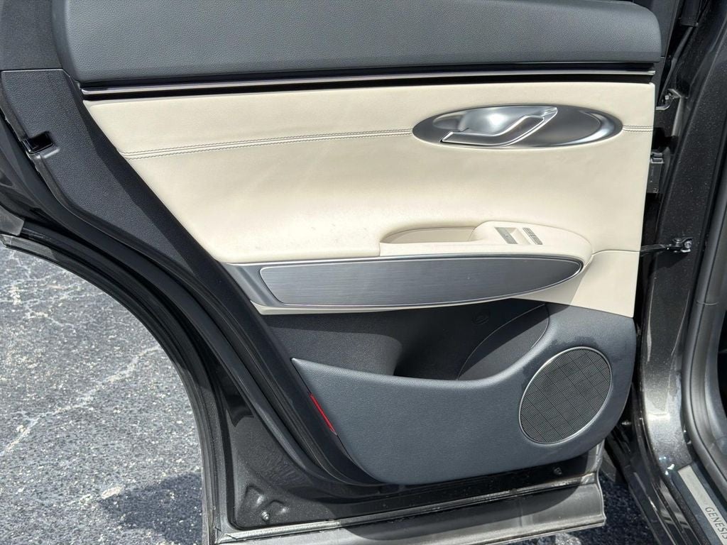 2026 Genesis GV70 2.5T Select