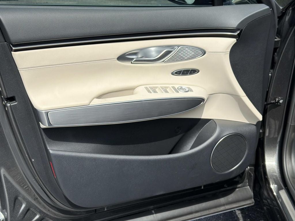 2026 Genesis GV70 2.5T Select