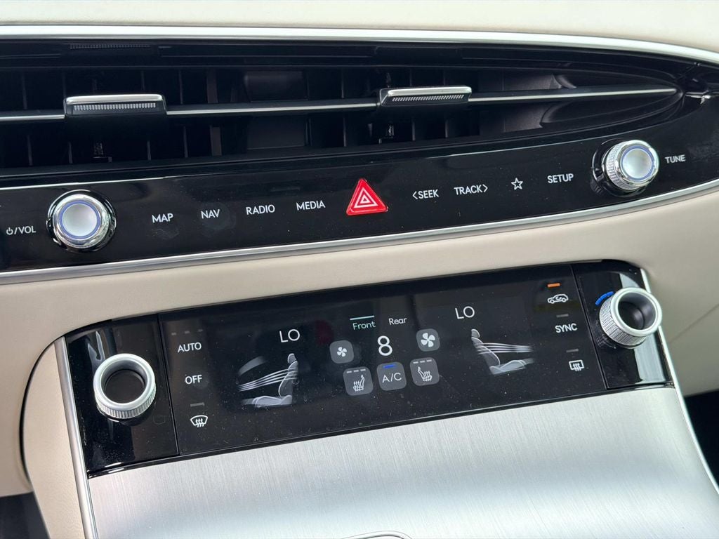 2026 Genesis GV70 2.5T Select