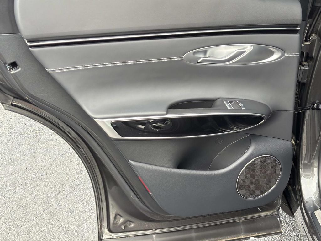 2026 Genesis GV70 2.5T