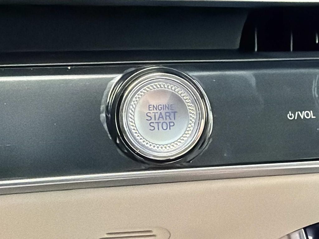 2027 Genesis GV70 2.5T