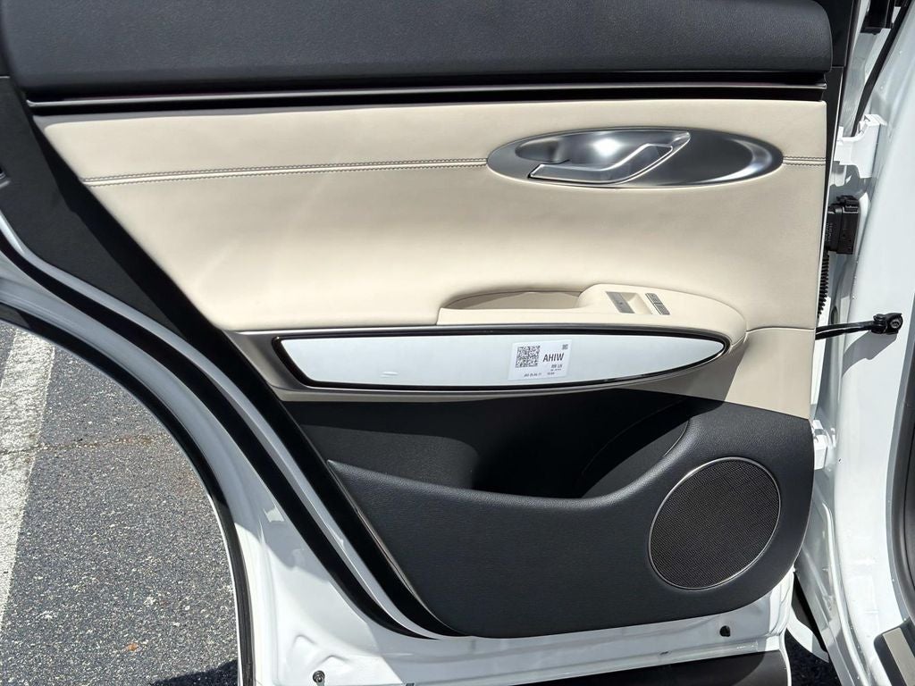 2027 Genesis GV70 2.5T