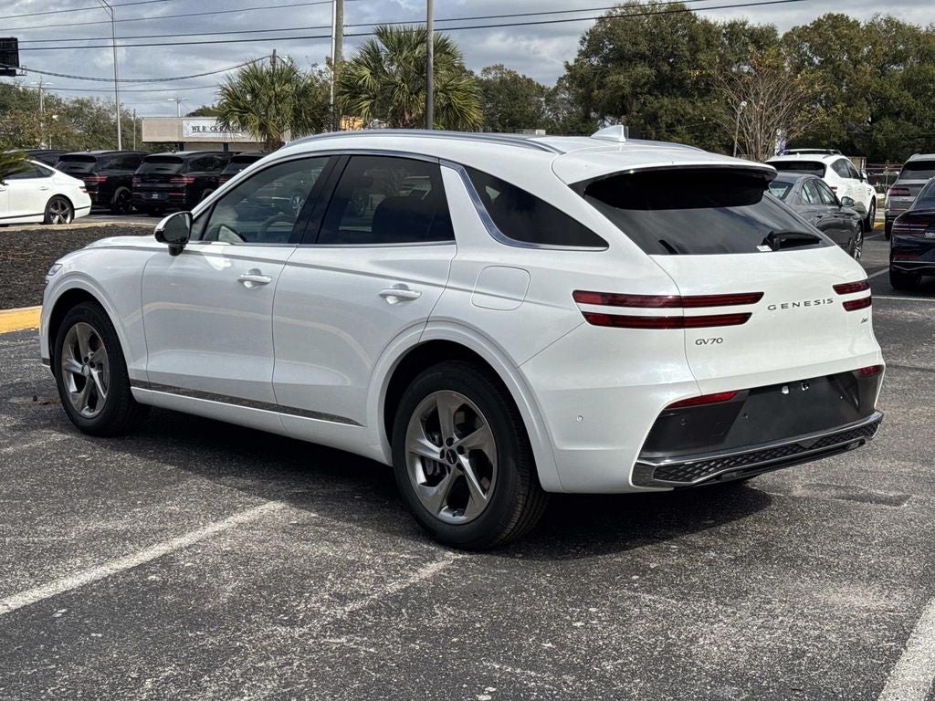 2026 Genesis GV70 2.5T Advanced