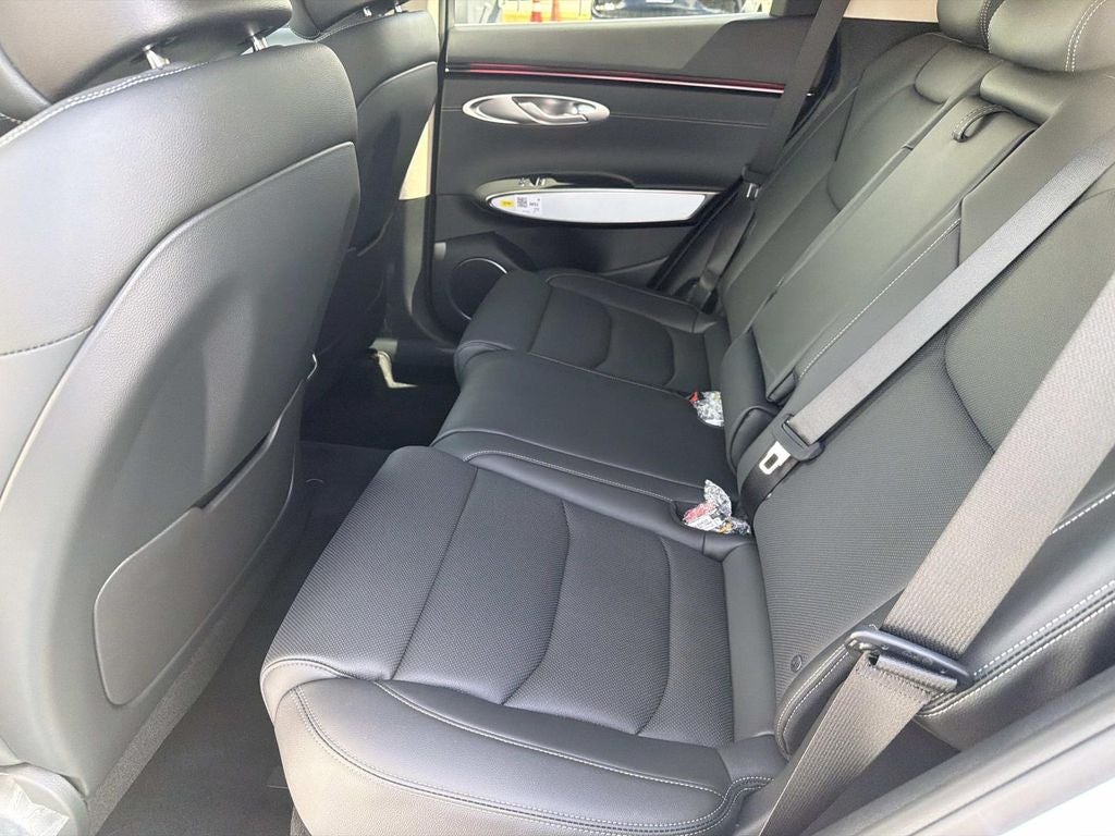 2027 Genesis GV70 2.5T Select