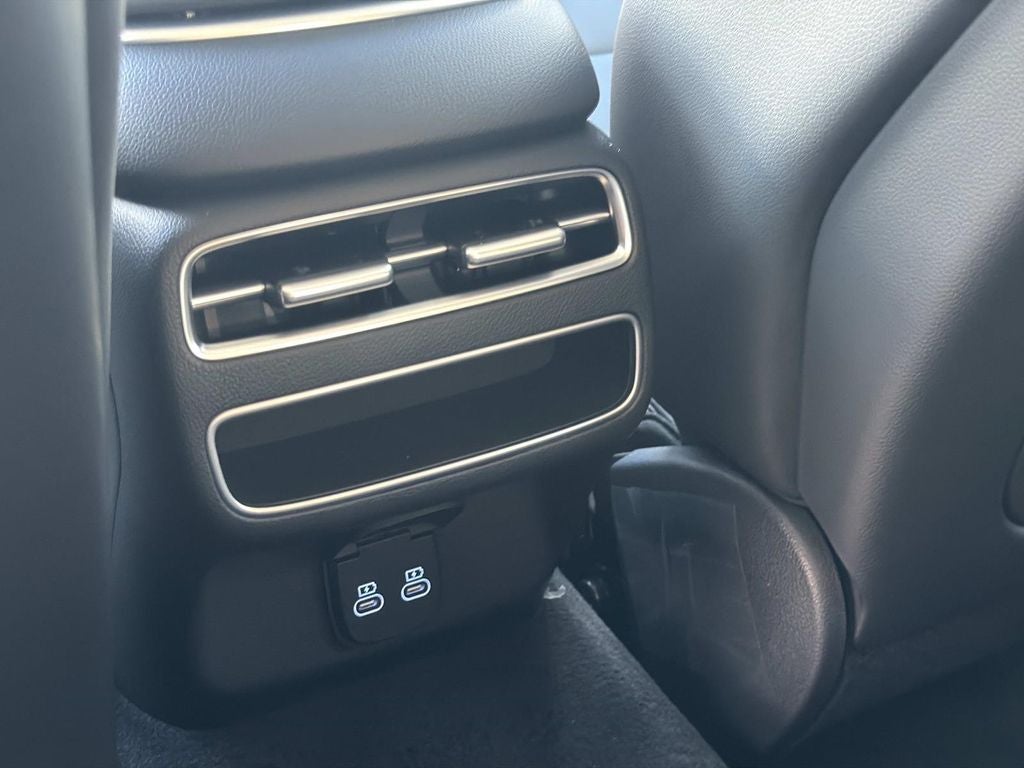 2027 Genesis GV70 2.5T Select