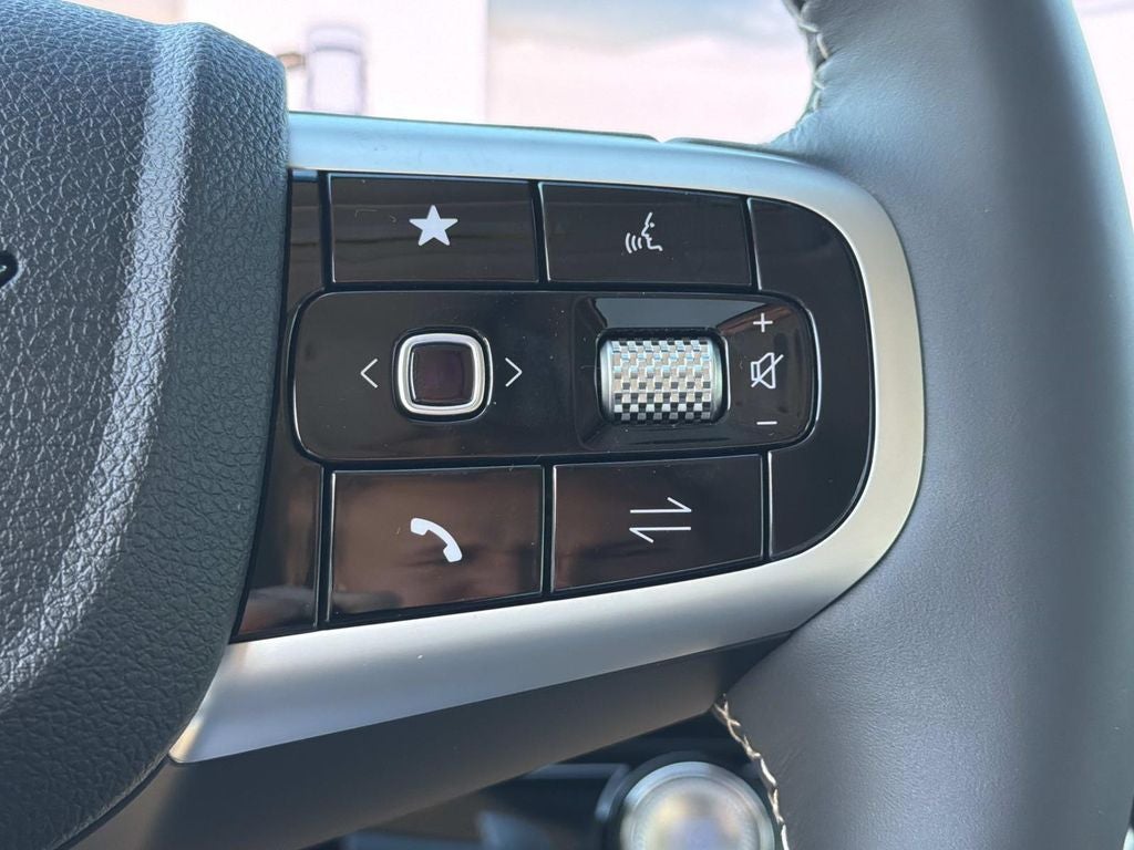 2027 Genesis GV70 2.5T Select