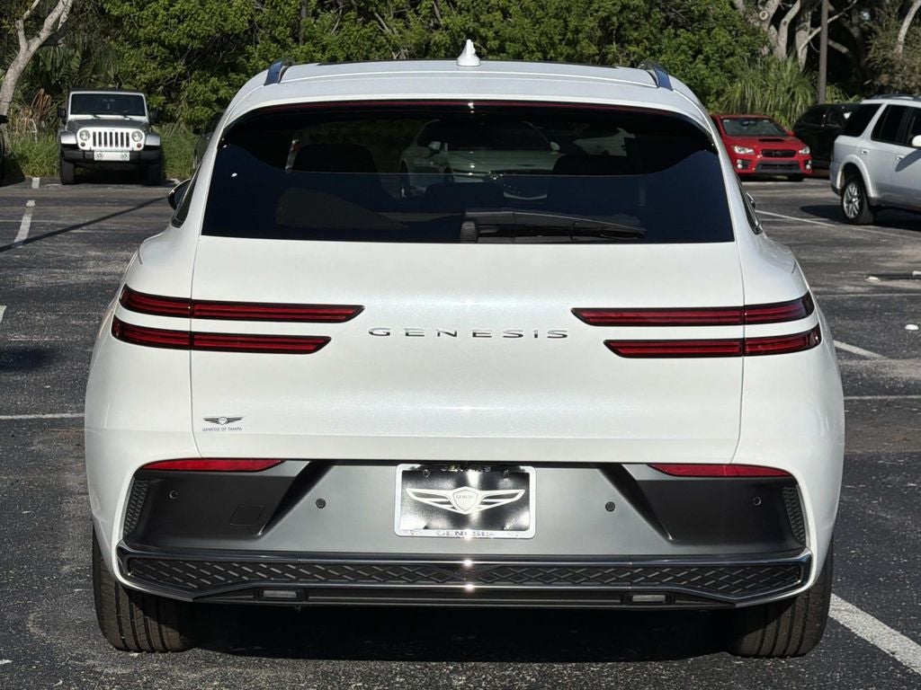 2027 Genesis GV70 2.5T Select