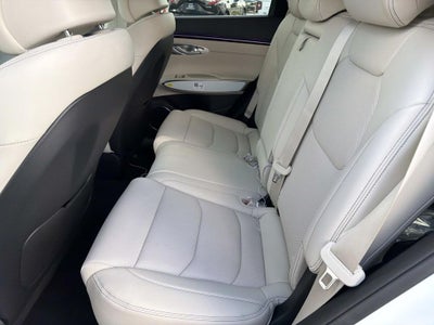 2027 Genesis GV70 2.5T Select