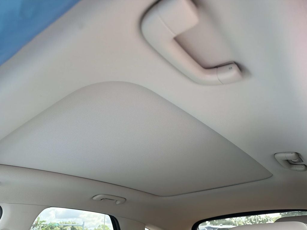 2027 Genesis GV70 2.5T Select
