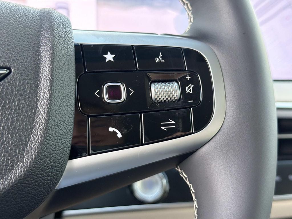 2027 Genesis GV70 2.5T Select