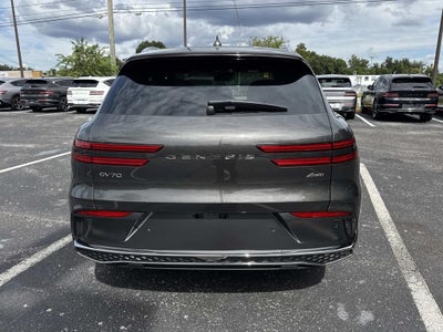 2026 Genesis GV70 2.5T Advanced