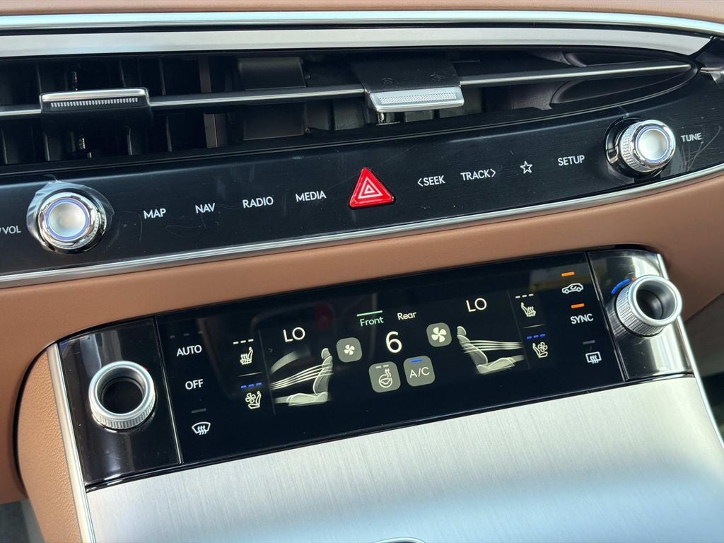 2026 Genesis GV70 2.5T Advanced