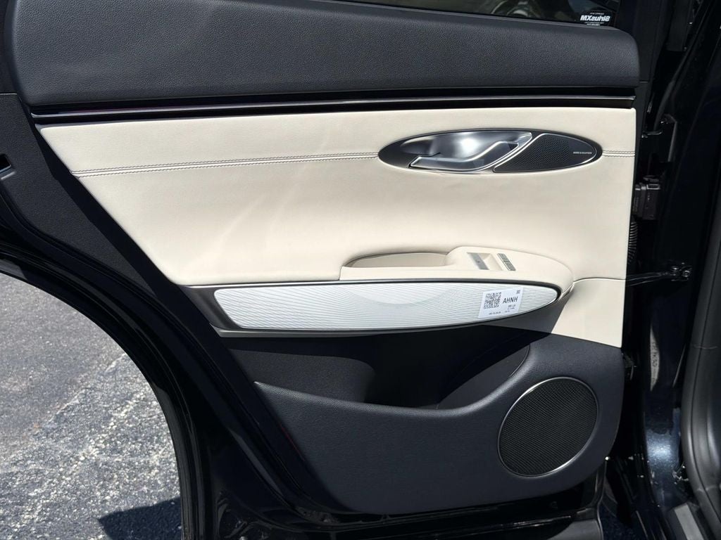 2027 Genesis GV70 2.5T Advanced