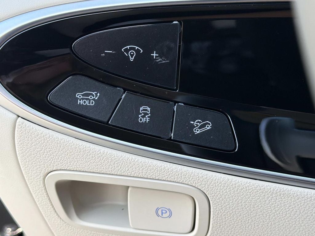 2027 Genesis GV70 2.5T Advanced