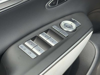 2027 Genesis GV70 2.5T Advanced