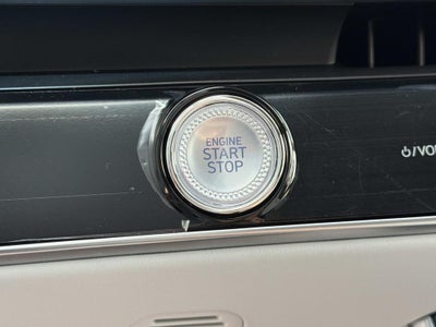 2027 Genesis GV70 2.5T Advanced