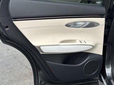 2027 Genesis GV70 2.5T Advanced