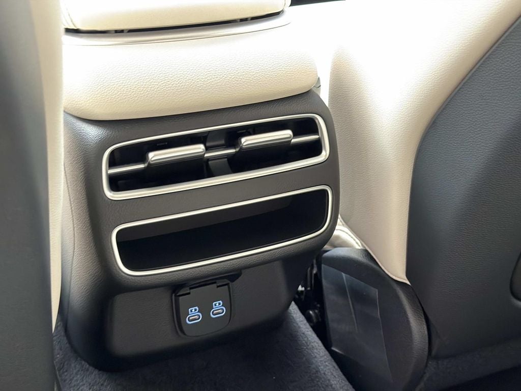 2027 Genesis GV70 2.5T Advanced