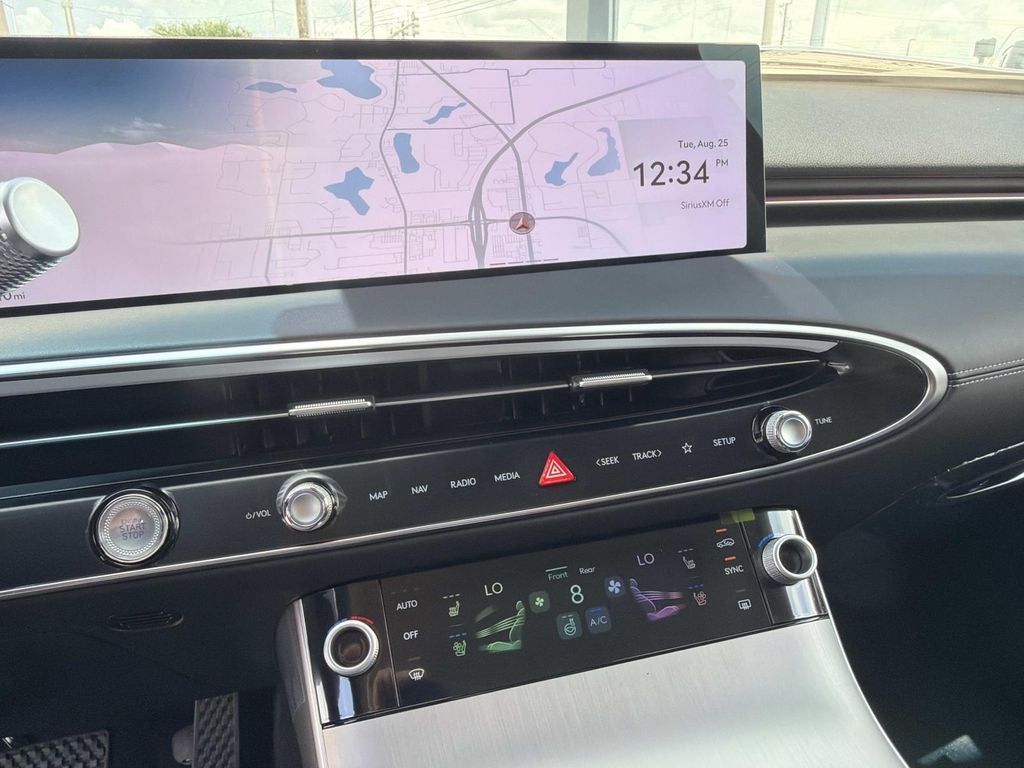 2027 Genesis GV70 2.5T Advanced