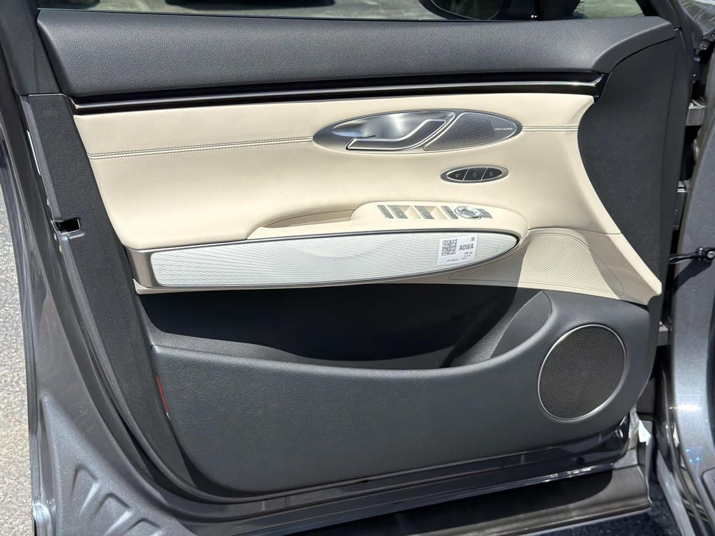 2027 Genesis GV70 2.5T Advanced