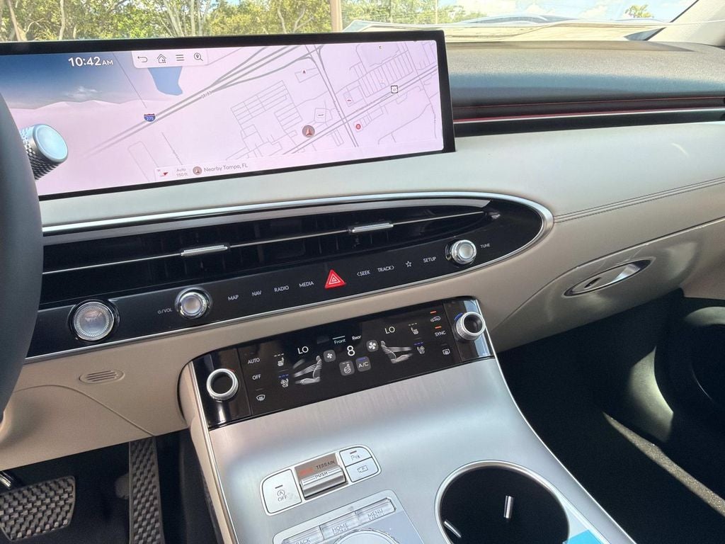 2027 Genesis GV70 2.5T Advanced