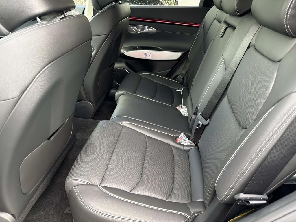 2027 Genesis GV70 2.5T Advanced