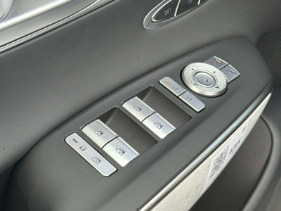2027 Genesis GV70 2.5T Advanced
