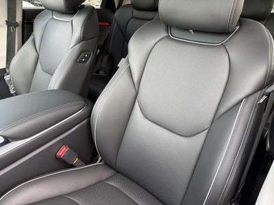 2027 Genesis GV70 2.5T Advanced