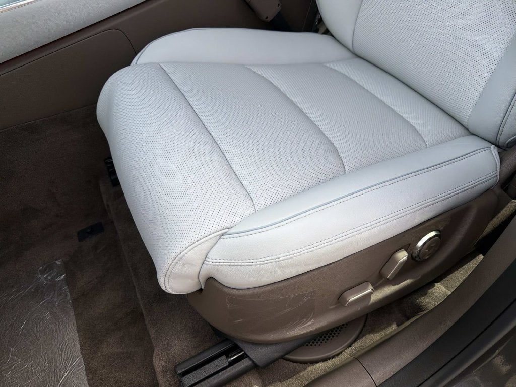 2027 Genesis GV70 2.5T Advanced