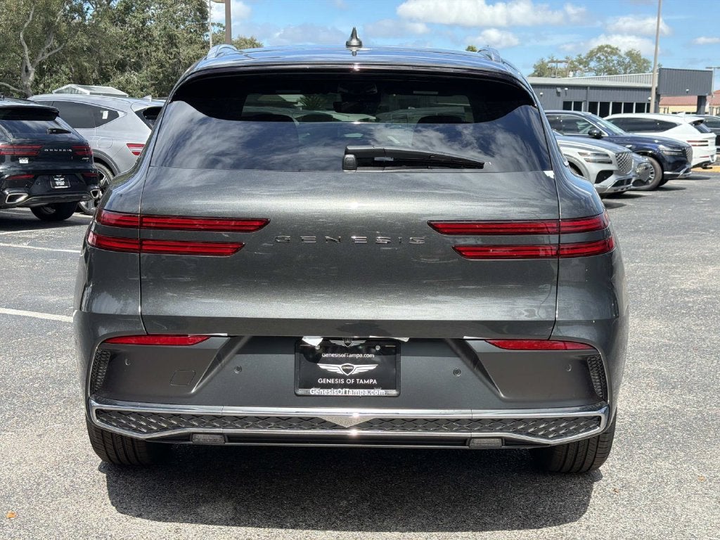 2027 Genesis GV70 2.5T Advanced