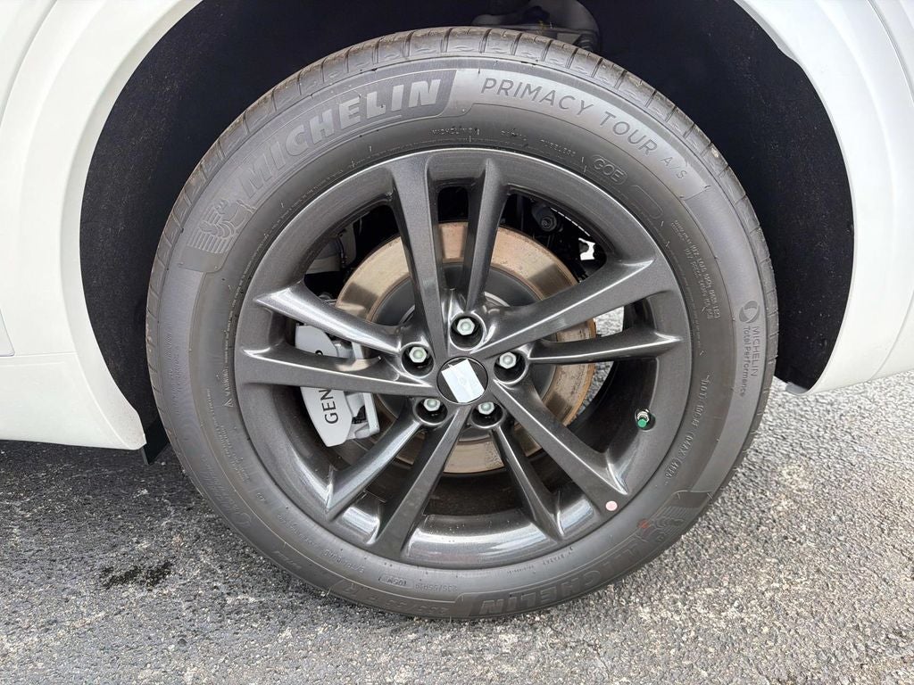 2027 Genesis GV70 2.5T Advanced